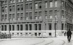 Het glas in lood van de bovenramen nog aanwezig.
<br/>
Haags Gemeentearchief, ca. 1930
